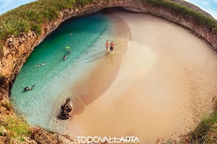 Marietas Island Discovery – Boat on Pacific Ocean in Puerto Vallarta