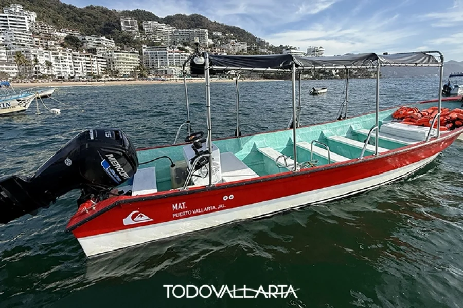 Los Muertos Crew 26 foot Panga